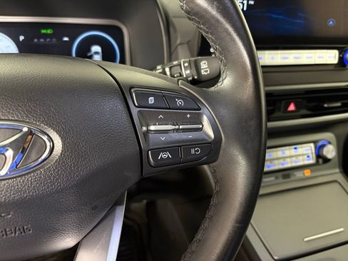 Used 2023 Hyundai Kona SEL image 22