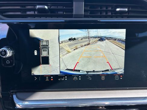 Used 2025 GMC Sierra 1500 Denali Ultimate image 21