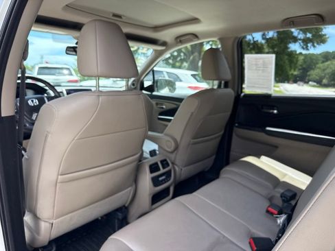 Used 2018 Honda Pilot EX-L image 18