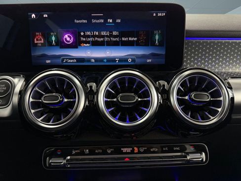 New 2026 Mercedes-Benz GLB 35 AMG 4MATIC image 30