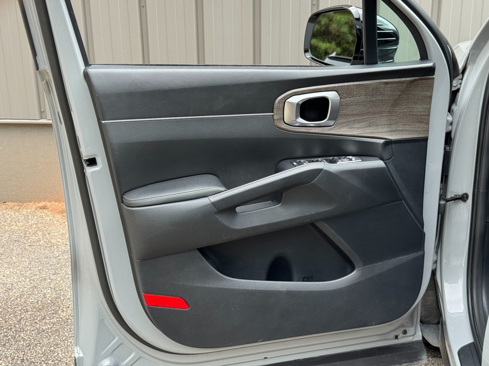 Used 2022 Kia Sorento EX w/ Panoramic Sunroof Package FWD image 40