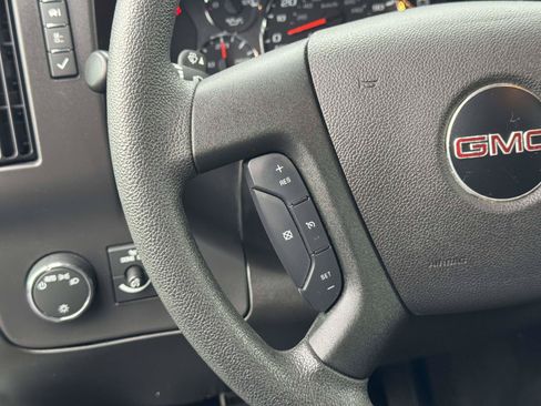 Used 2024 GMC Savana 2500 w/ Driver Convenience Package RWD image 8