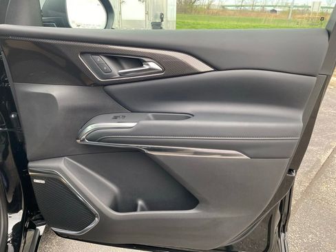 New 2026 Chevrolet Traverse High Country w/ LPO, Floor Liner Package AWD/4WD image 23