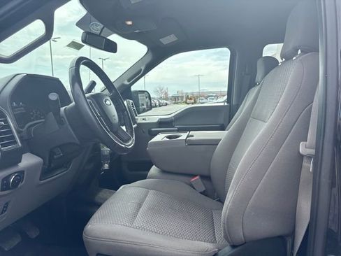 Used 2018 Ford F150 XLT w/ Equipment Group 302A Luxury AWD/4WD image 10