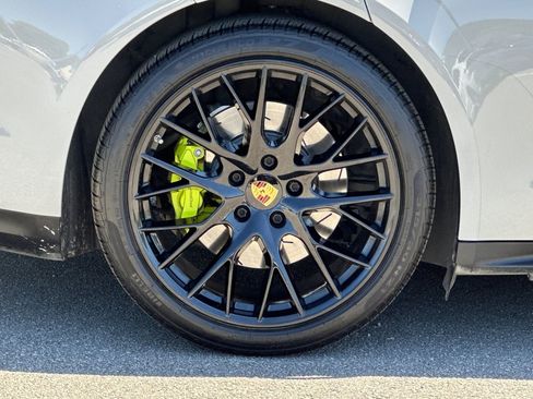 Certified 2022 Porsche Panamera 4S AWD/4WD image 42