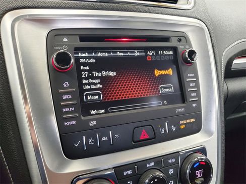 Used 2017 GMC Acadia Limited SLT image 20