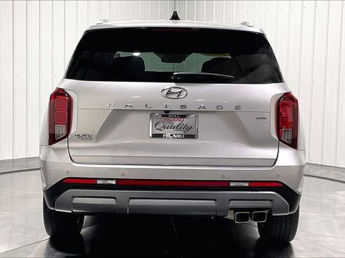 Used 2024 Hyundai Palisade Limited AWD/4WD image 4