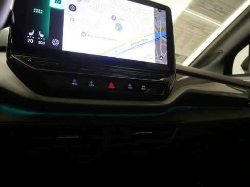 Used 2024 Volkswagen ID.4 S image 26