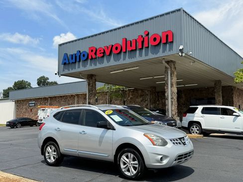 Used 2015 Nissan Rogue S w/ Convenience Package FWD image 1