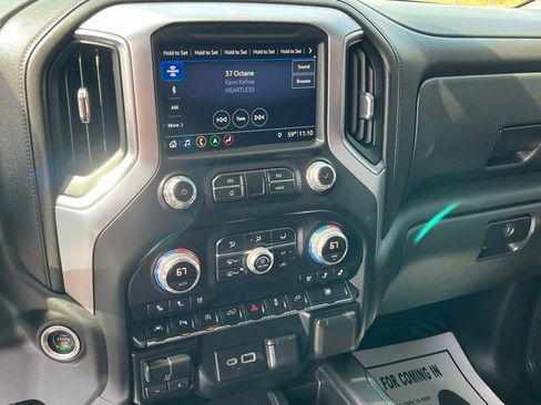Used 2019 GMC Sierra 1500 SLT w/ SLT Premium Plus Package image 17