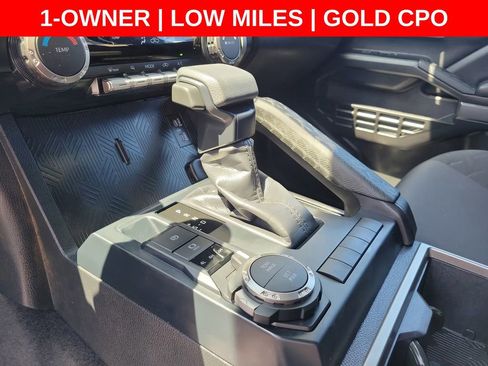 Used 2025 Toyota Tacoma SR5 AWD/4WD image 31