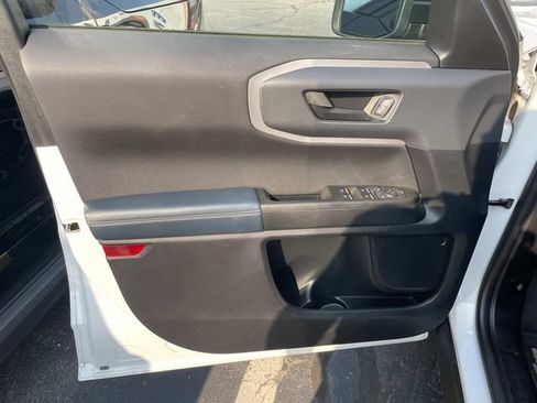 Used 2021 Ford Bronco Sport Outer Banks AWD/4WD image 17
