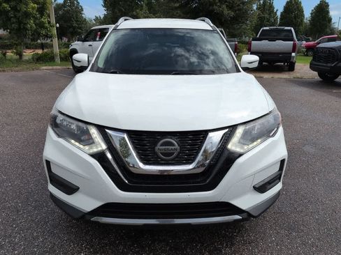 Used 2018 Nissan Rogue SV AWD/4WD image 9