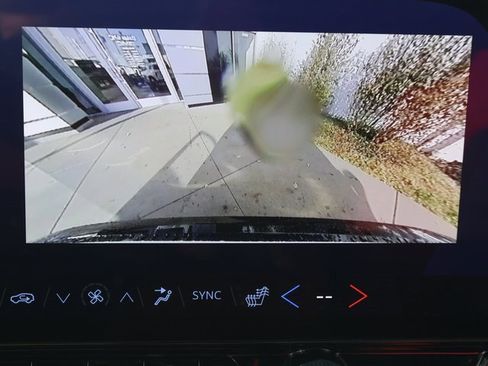 Used 2024 Chevrolet Blazer EV RS image 31