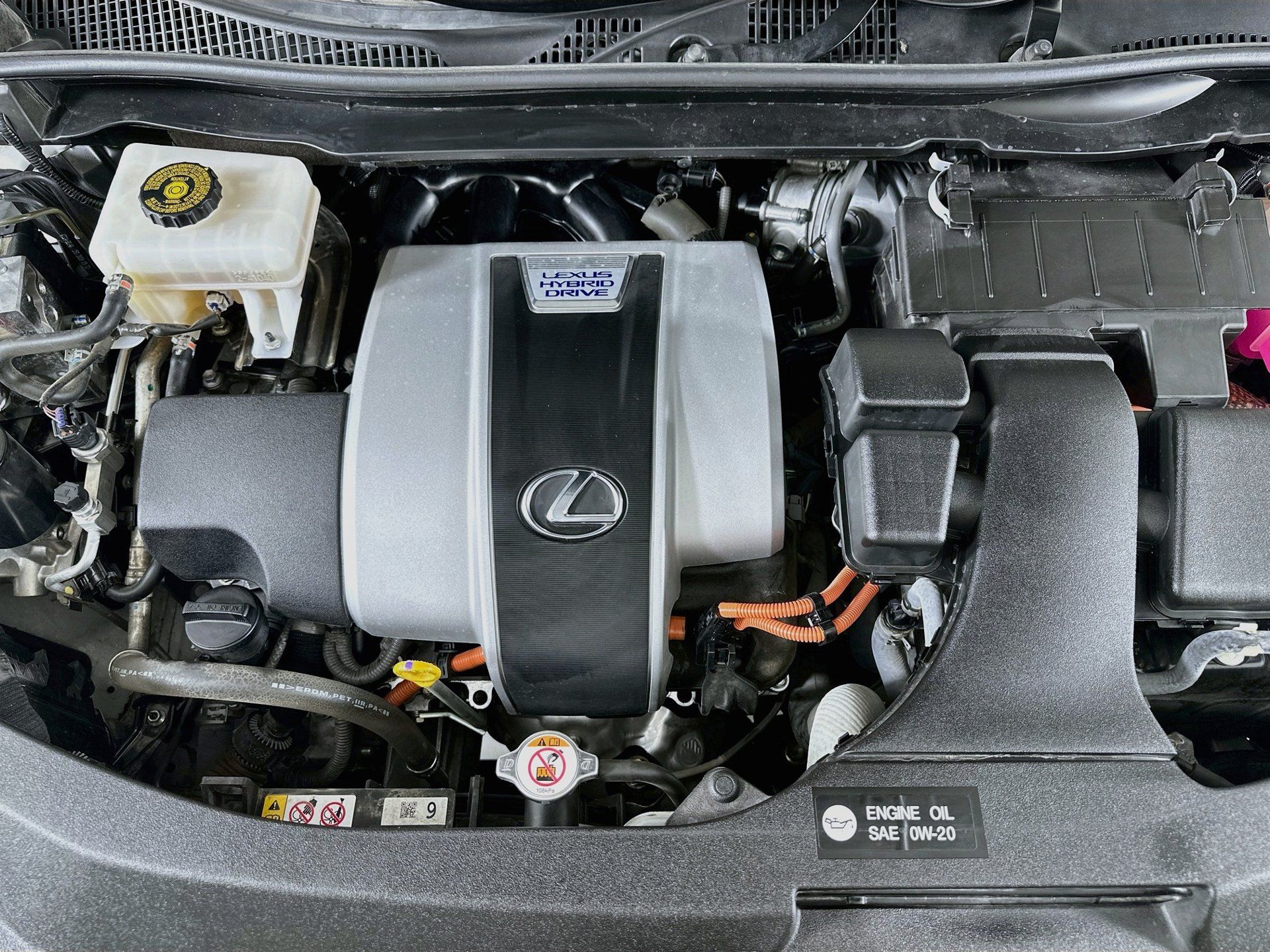 Used 2021 Lexus RX 450h F Sport w/ Special Edition AWD/4WD image 32