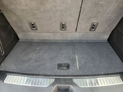 Used 2022 Chevrolet Tahoe RST w/ Luxury Package image 32