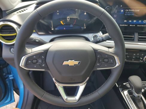 New 2026 Chevrolet Trax LT w/ Driver Confidence Package FWD image 17