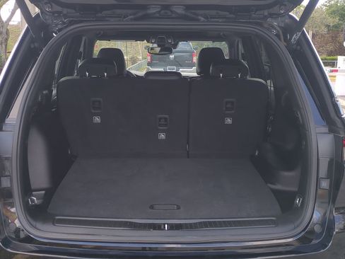 Certified 2023 Jeep Grand Cherokee Altitude image 13