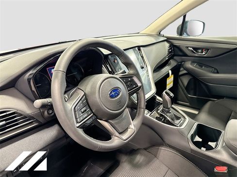 Used 2025 Subaru Legacy Premium image 9