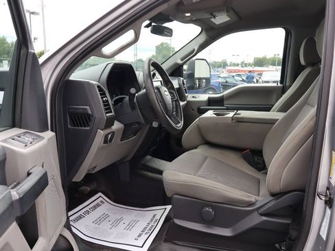 Used 2022 Ford F250 XL w/ STX Appearance Package AWD/4WD image 6