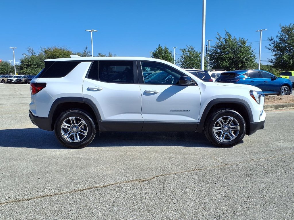 Used 2026 GMC Terrain Elevation FWD image 8