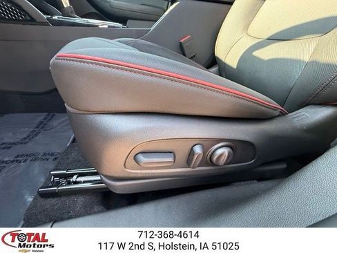 New 2026 Chevrolet TrailBlazer RS w/ Convenience Package AWD/4WD image 11