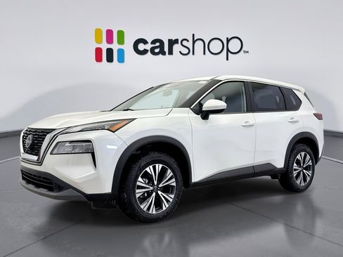 Used 2023 Nissan Rogue SV image 1