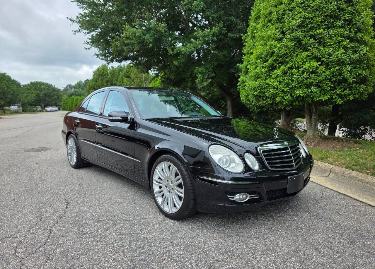 Used 2008 Mercedes-Benz E 550 Sedan image 7