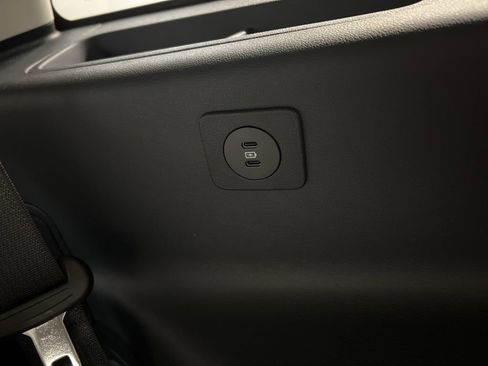 New 2026 Lincoln Aviator AWD image 31