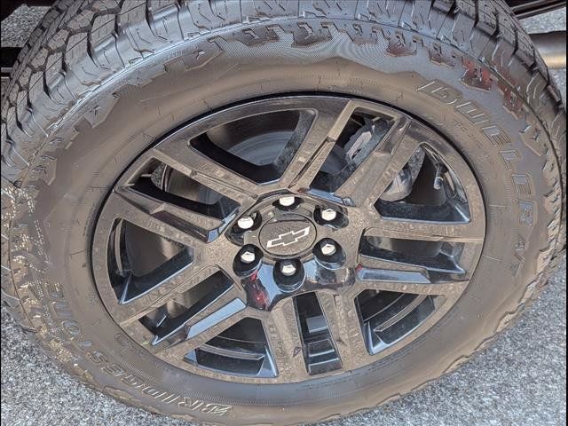 New 2025 Chevrolet Silverado 1500 Custom Trail Boss AWD/4WD image 21