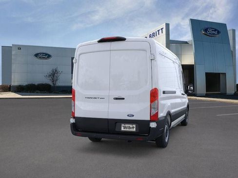 New 2026 Ford Transit 250 148 Medium Roof w/ Load Area Protection Package RWD image 8
