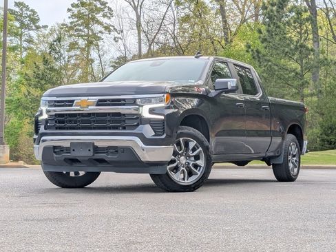 Used 2023 Chevrolet Silverado 1500 LT AWD/4WD image 4