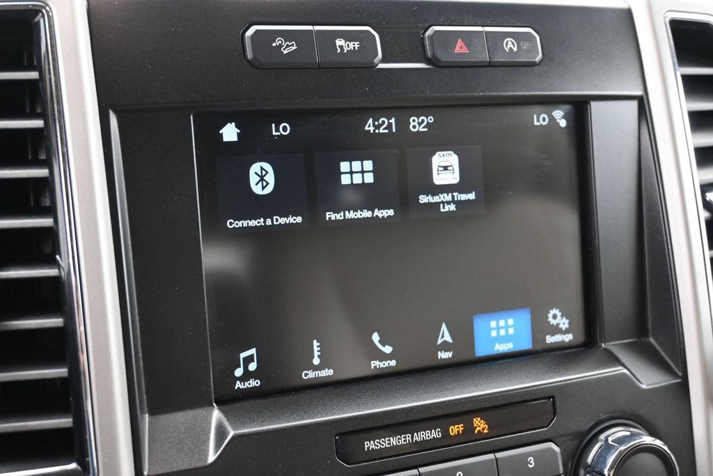 Used 2017 Ford F150 Lariat AWD/4WD image 3