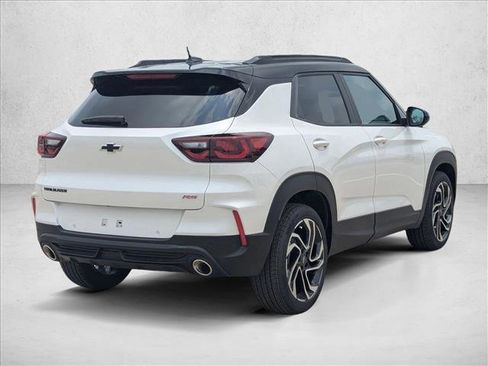 New 2026 Chevrolet TrailBlazer RS w/ Convenience Package FWD image 2