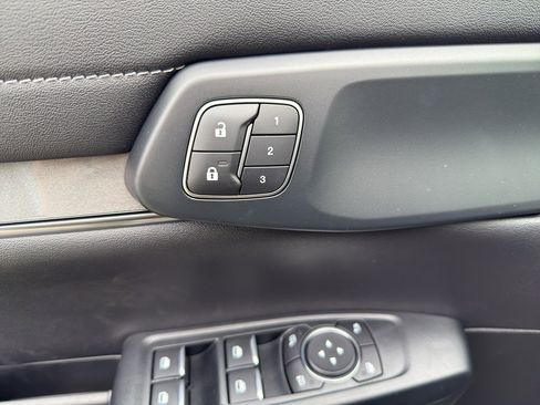 New 2025 Ford Ranger Lariat w/ FX4 Off-Road Package image 15