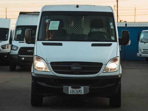 Used 2012 Mercedes-Benz Sprinter 2500 w/ Additional Battery Pkg image 4