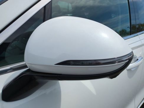 New 2026 Genesis GV70 2.5T Advanced AWD/4WD image 25