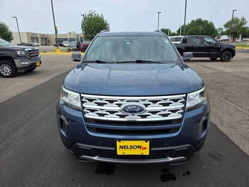 Certified 2019 Ford Explorer XLT w/ Equipment Group 202A AWD/4WD image 4