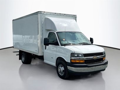 New 2024 Chevrolet Express 3500 w/ Power Convenience Package