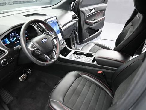 Used 2024 Ford Edge ST-Line AWD/4WD image 14