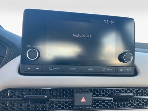 Certified 2023 Honda HR-V LX image 17