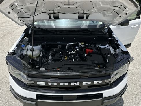 Used 2024 Ford Bronco Sport Outer Banks w/ Tech Package AWD/4WD image 14