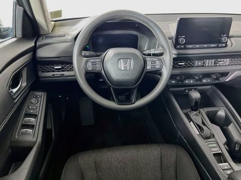 Certified 2023 Honda Accord EX image 23