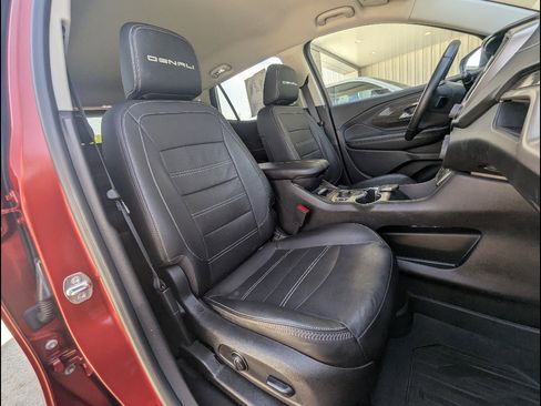 Used 2024 GMC Terrain Denali w/ LPO, Floor Liner Package AWD/4WD image 19