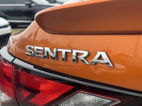 Used 2022 Nissan Sentra SR image 11