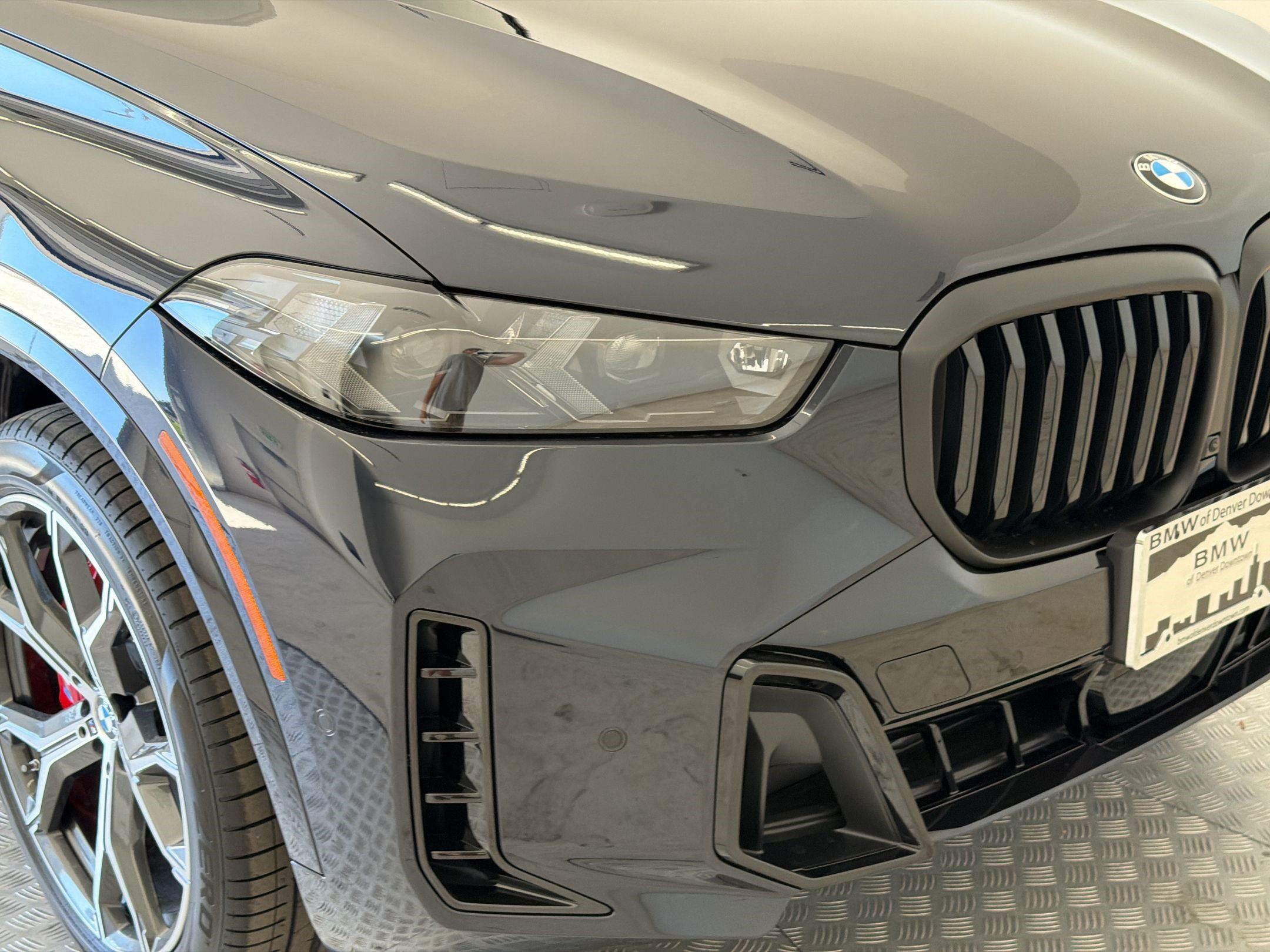 New 2026 BMW X5 xDrive40i w/ M Sport Package AWD/4WD image 12