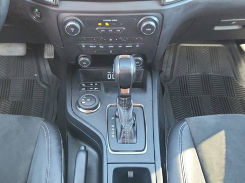Used 2021 Ford Ranger Lariat w/ Tremor Off-Road Package image 11