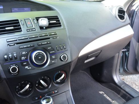 Used 2012 MAZDA MAZDA3 i Touring FWD image 11