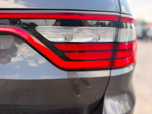 Used 2021 Dodge Durango SXT w/ 3rd Row Seating Group RWD image 32