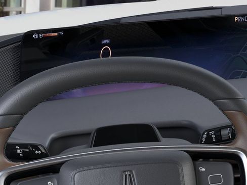 New 2026 Lincoln Navigator L Reserve AWD/4WD image 13